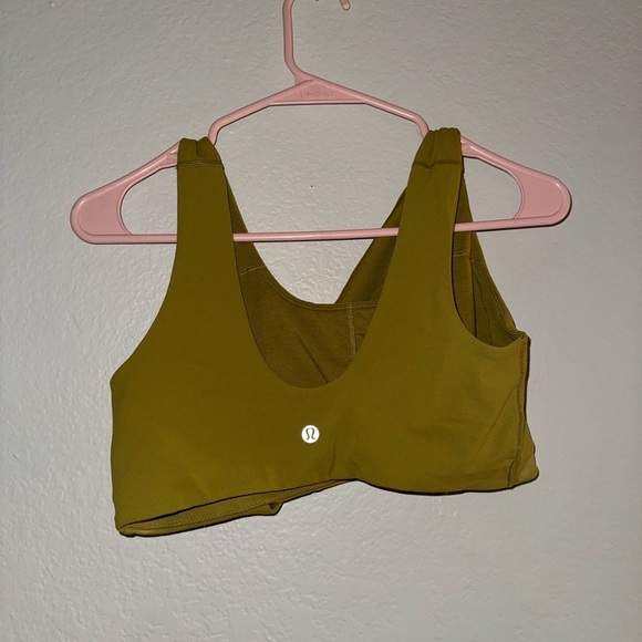 Lululemon cross-front yoga bra - Picture 4 of 8